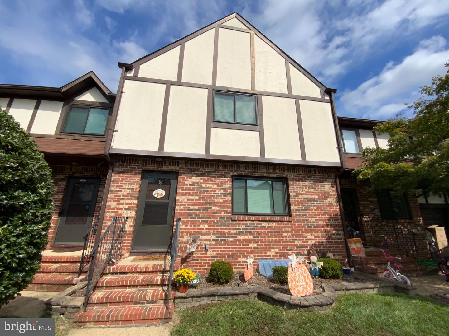 6 Devonshire Ct Property Photo 44