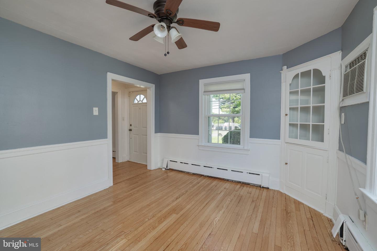 782 Lower Ferry Rd Property Photo 9