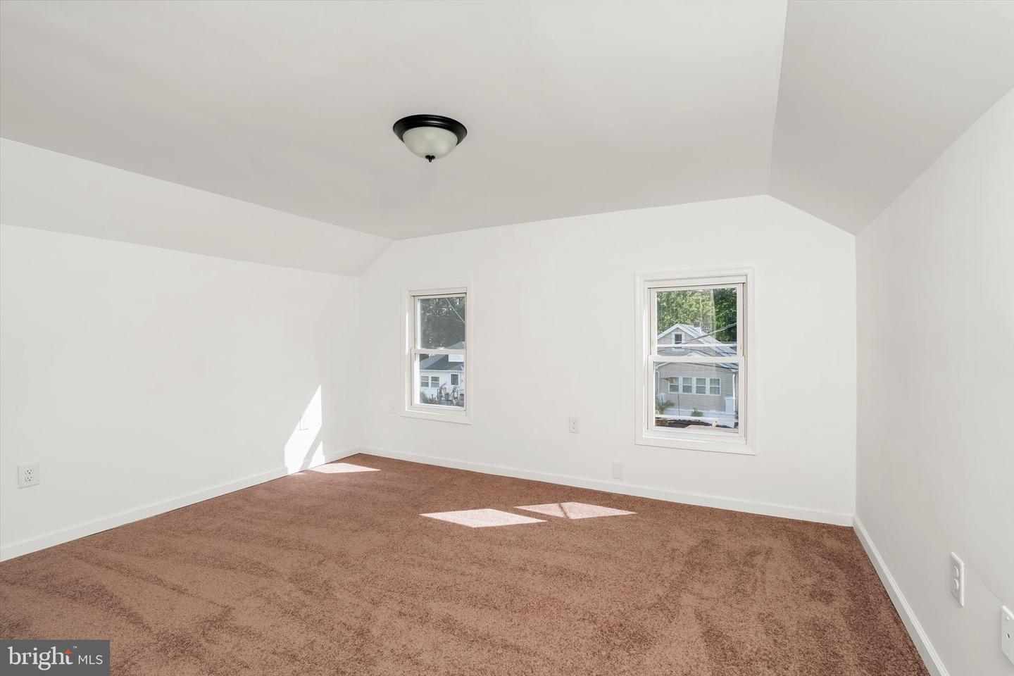 44 Hutchins Ave Property Photo 16