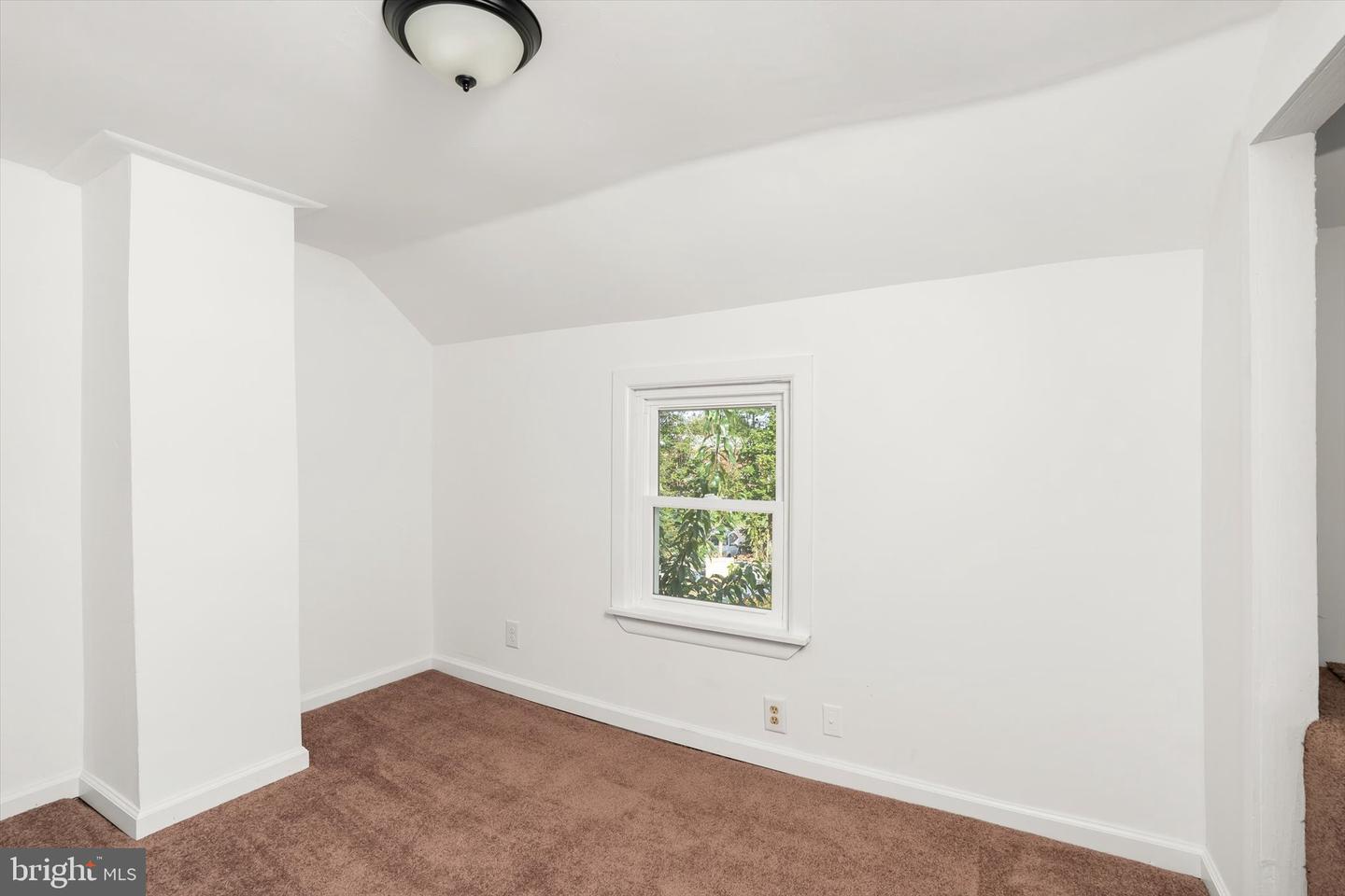 44 Hutchins Ave Property Photo 20