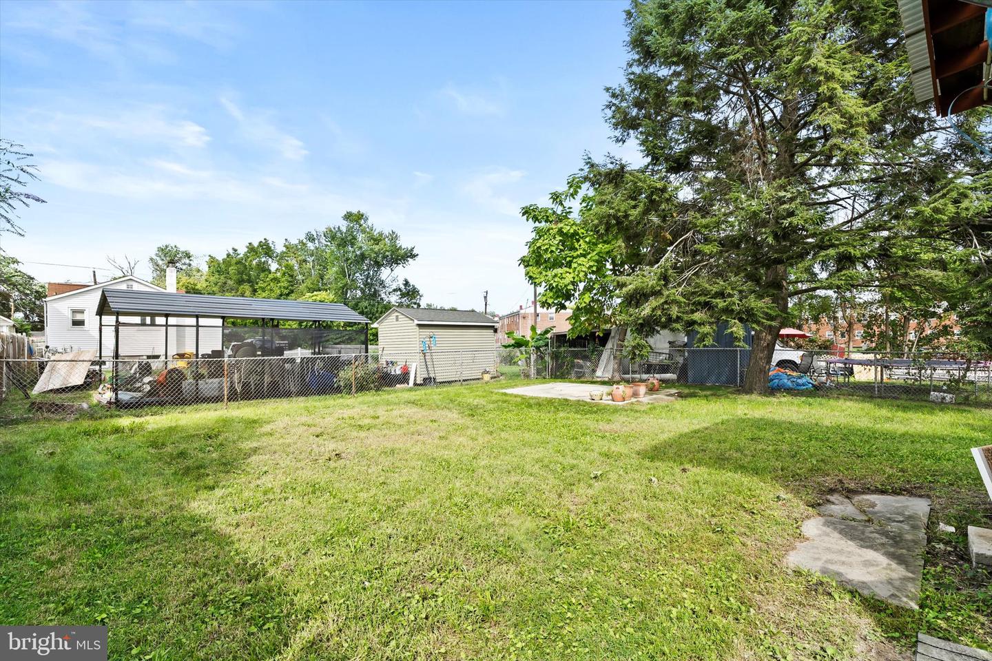 44 Hutchins Ave Property Photo 23