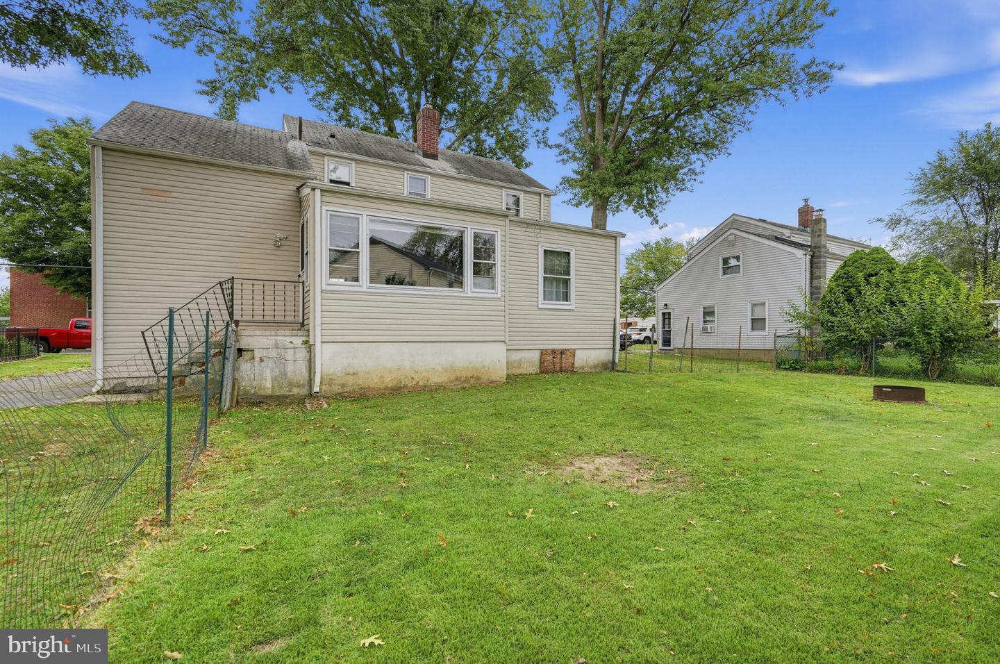 104 Harron Ave Property Photo 27