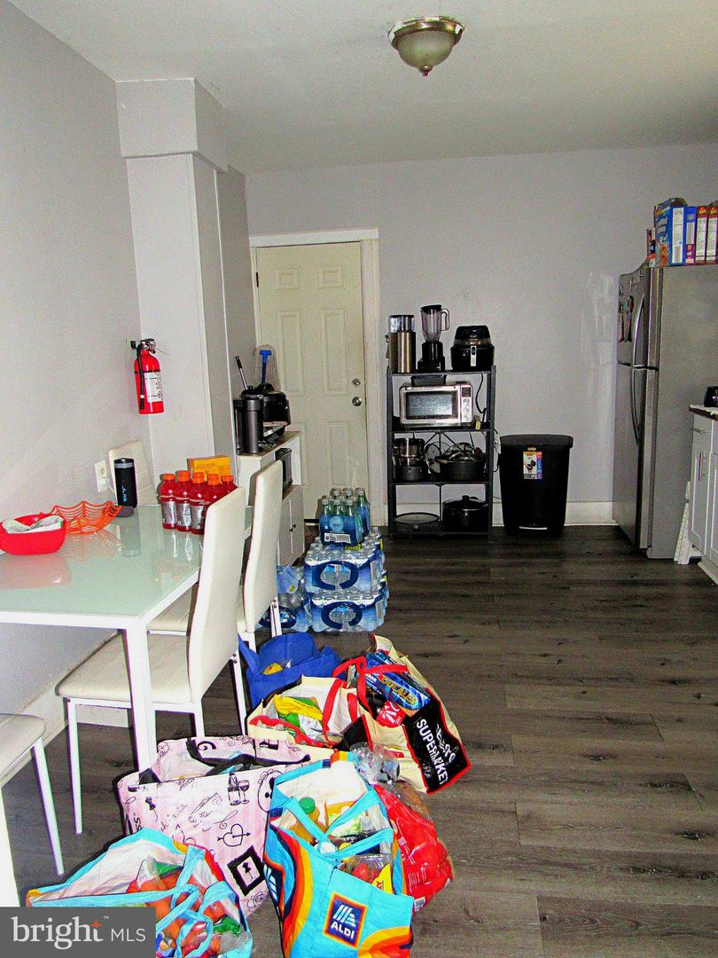 34 W End Ave Property Photo 9