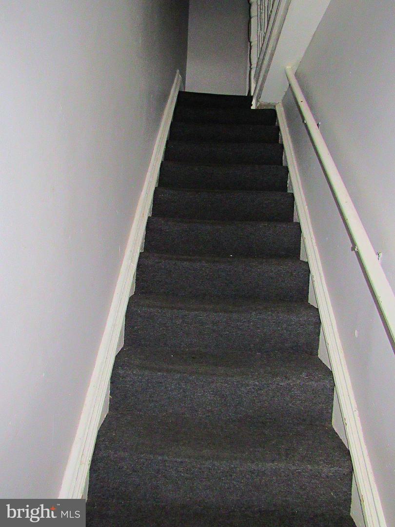 34 W End Ave Property Photo 13