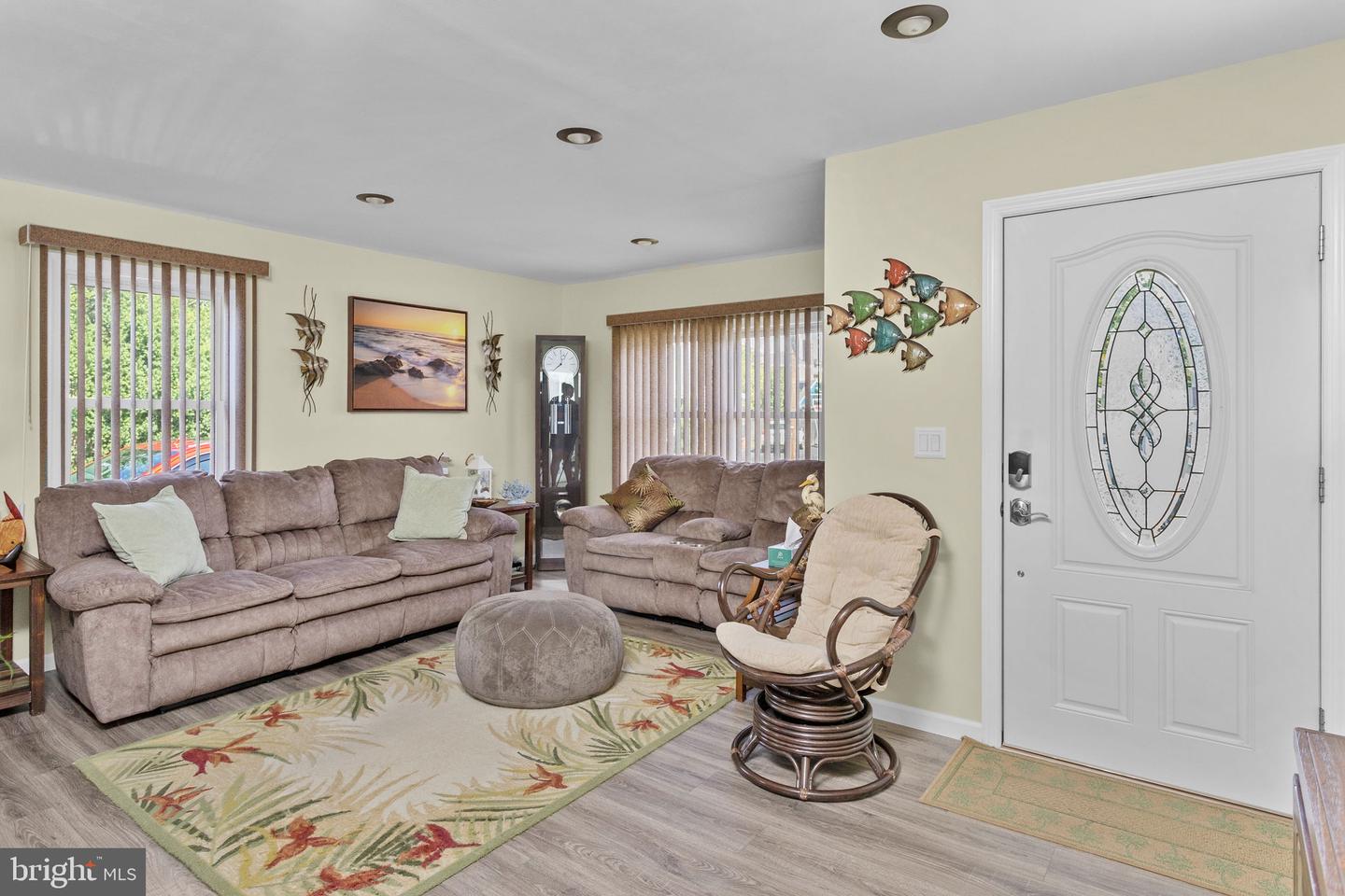 9 Abbey Pl Property Photo 8
