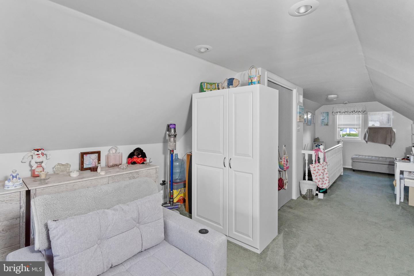 9 Abbey Pl Property Photo 23