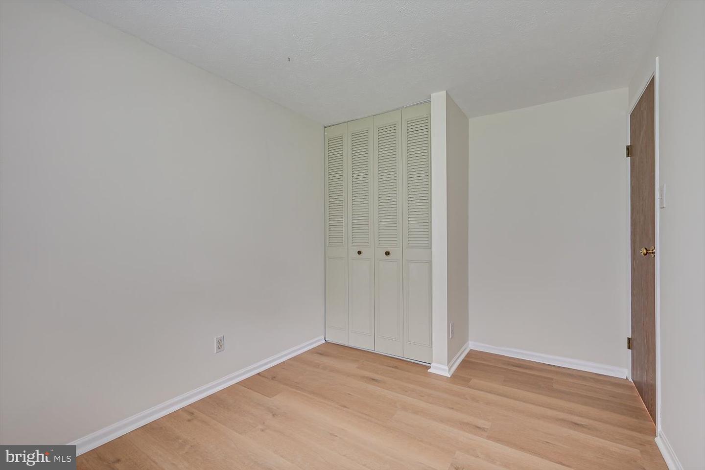 12 S Hill Dr S Property Photo 23