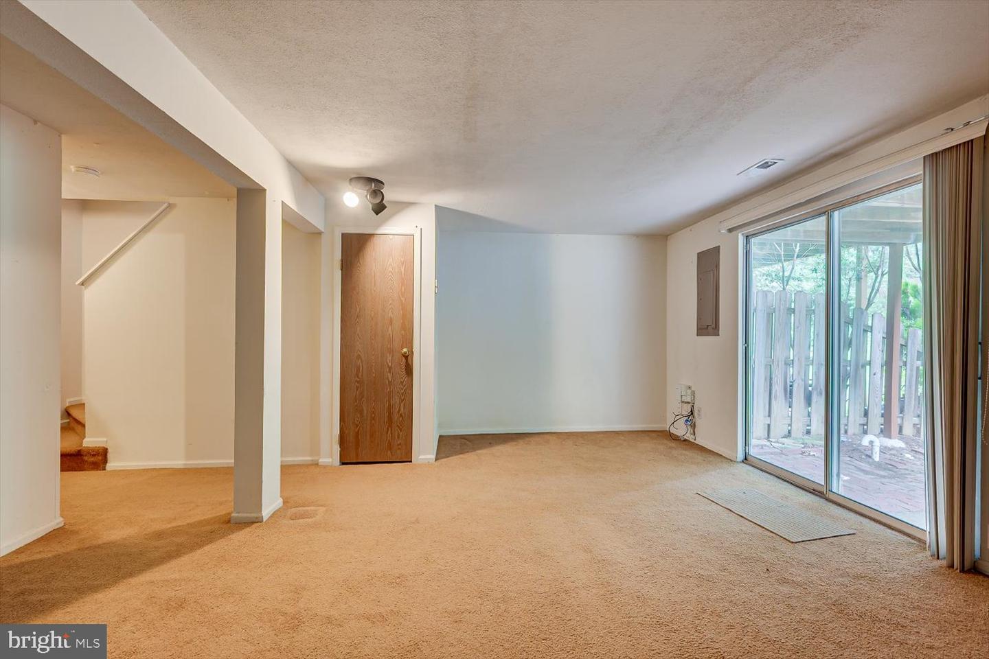 12 S Hill Dr S Property Photo 27