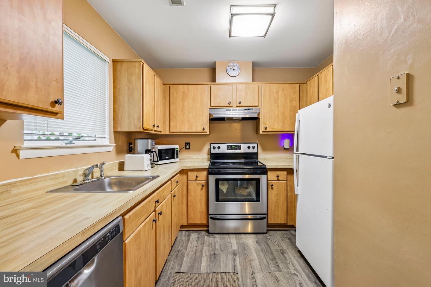 53 David Brearley Ct Property Photo 12