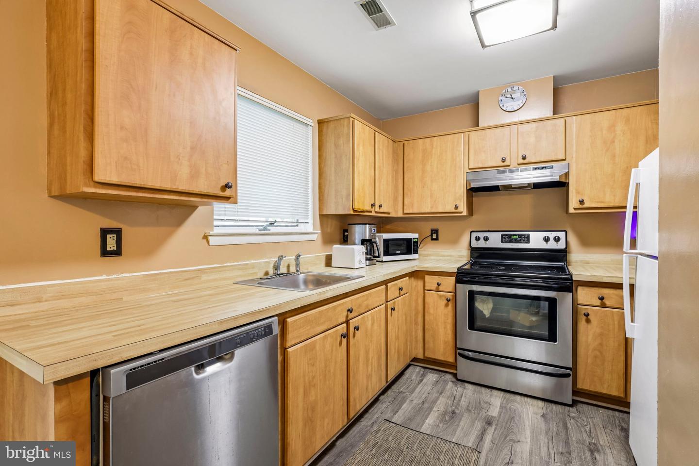 53 David Brearley Ct Property Photo 13