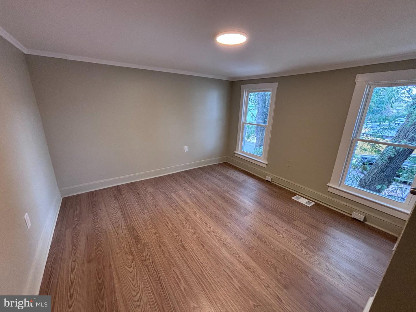 106 William St Property Photo 6