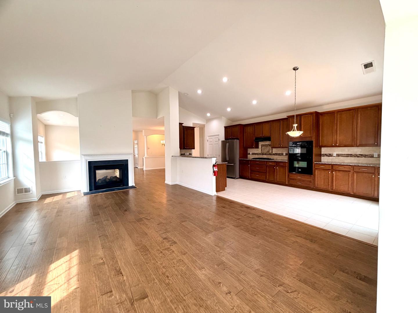 37 Murano Dr Property Photo 10