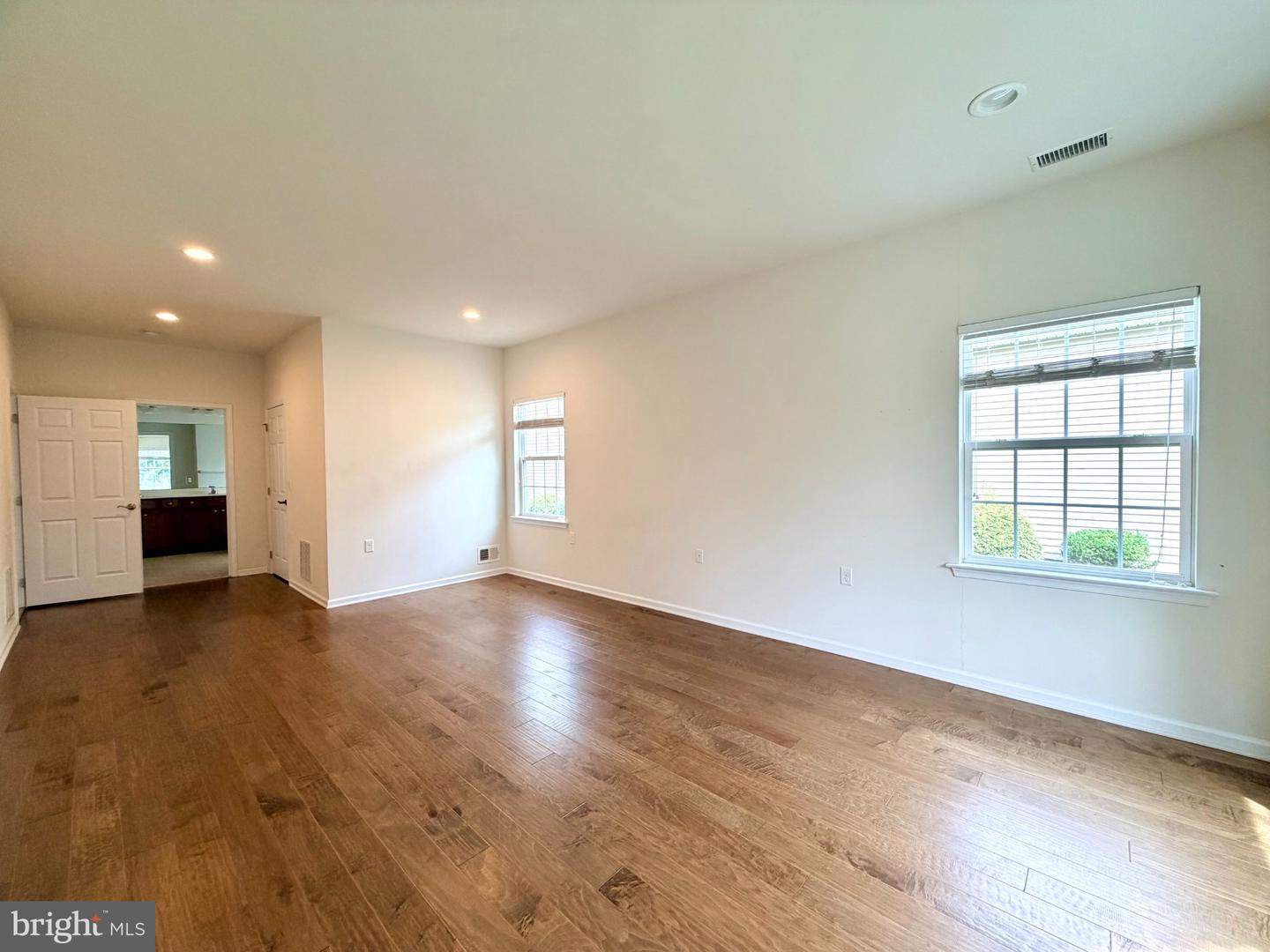 37 Murano Dr Property Photo 11