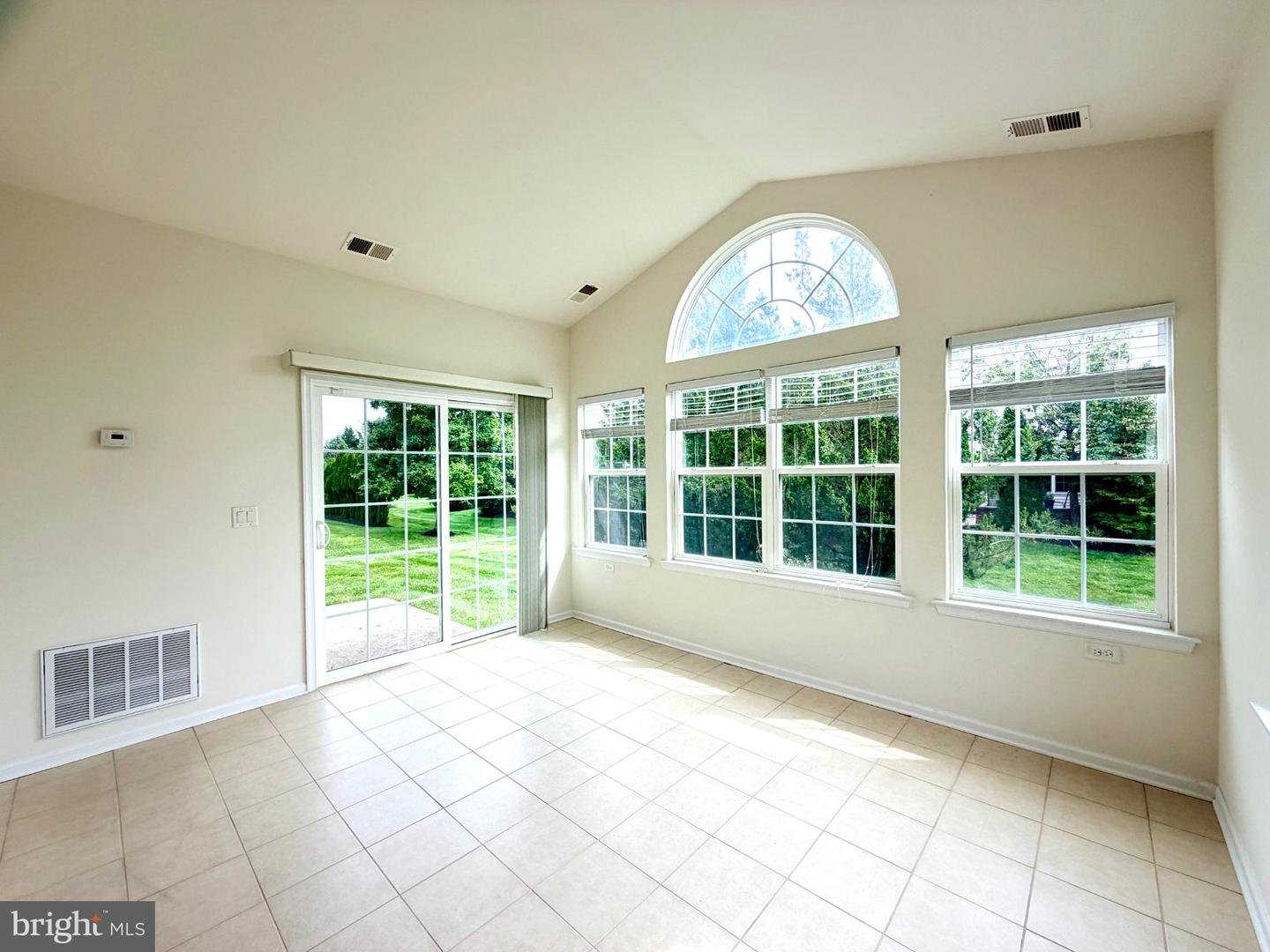 37 Murano Dr Property Photo 12