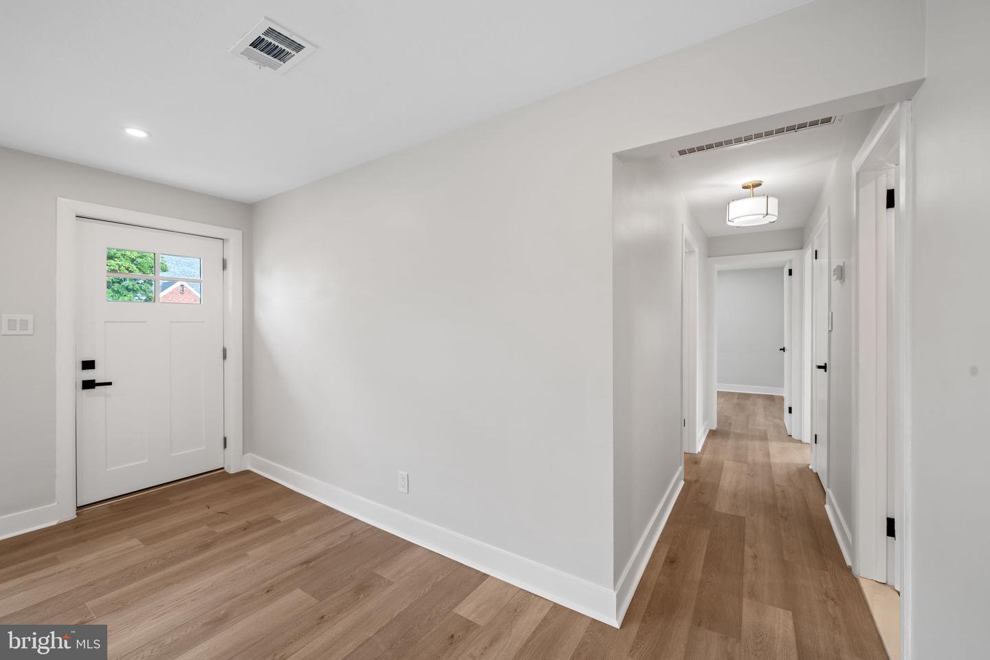 1381 Deutz Ave Property Photo 17