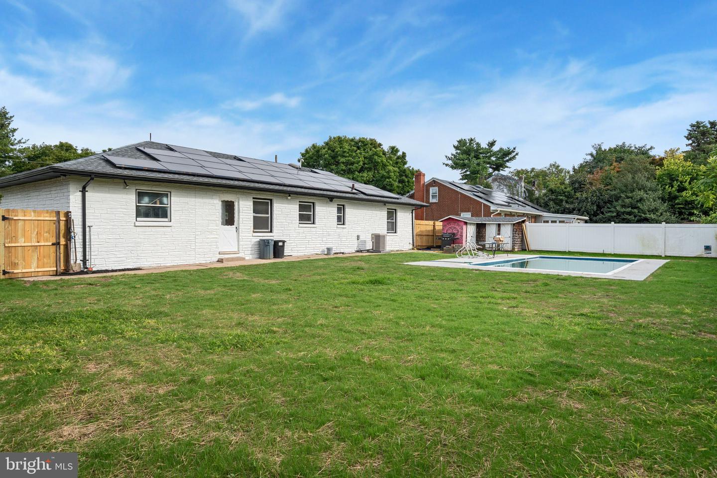 1381 Deutz Ave Property Photo 35