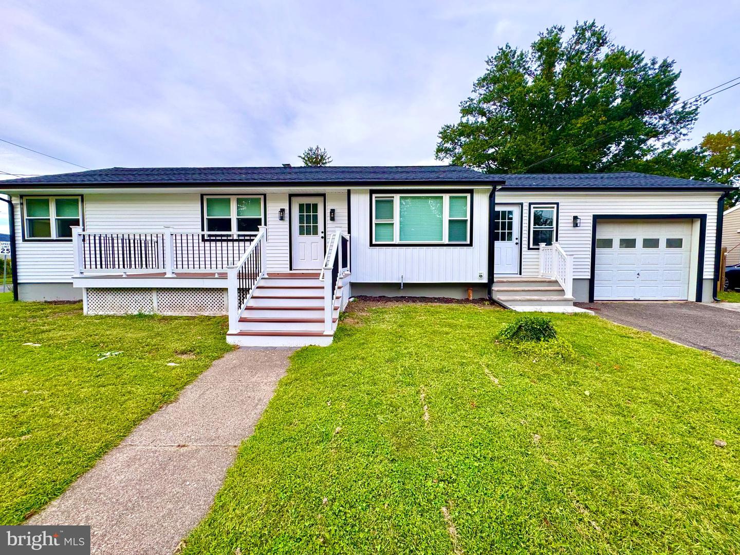 14 Hartman Dr Property Photo 1