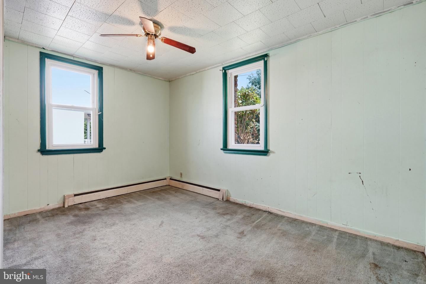 56 Benson Ave Property Photo 15
