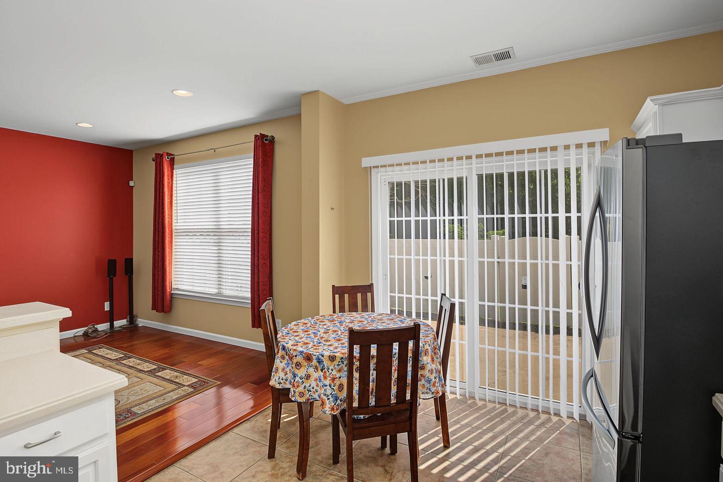 51 York Rd Property Photo 15
