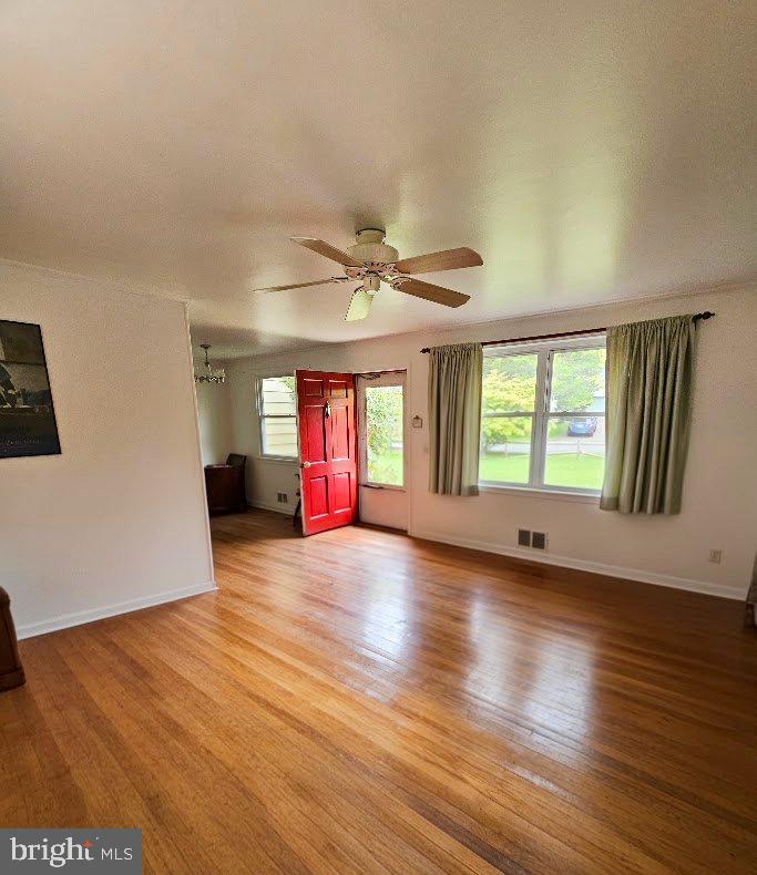 19 Dorann Ave Property Photo 2