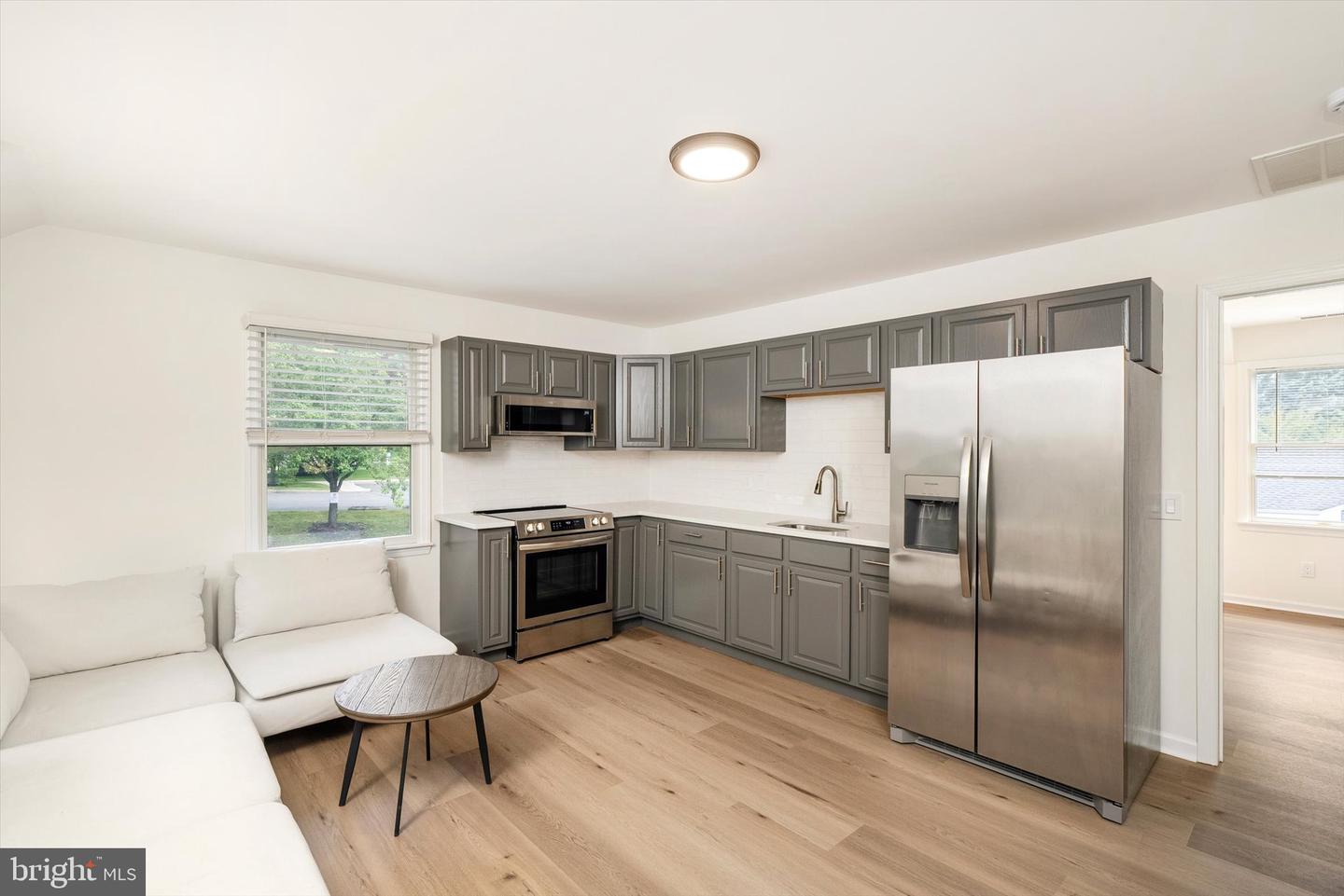23 Brookside Ave #2 Property Photo 8