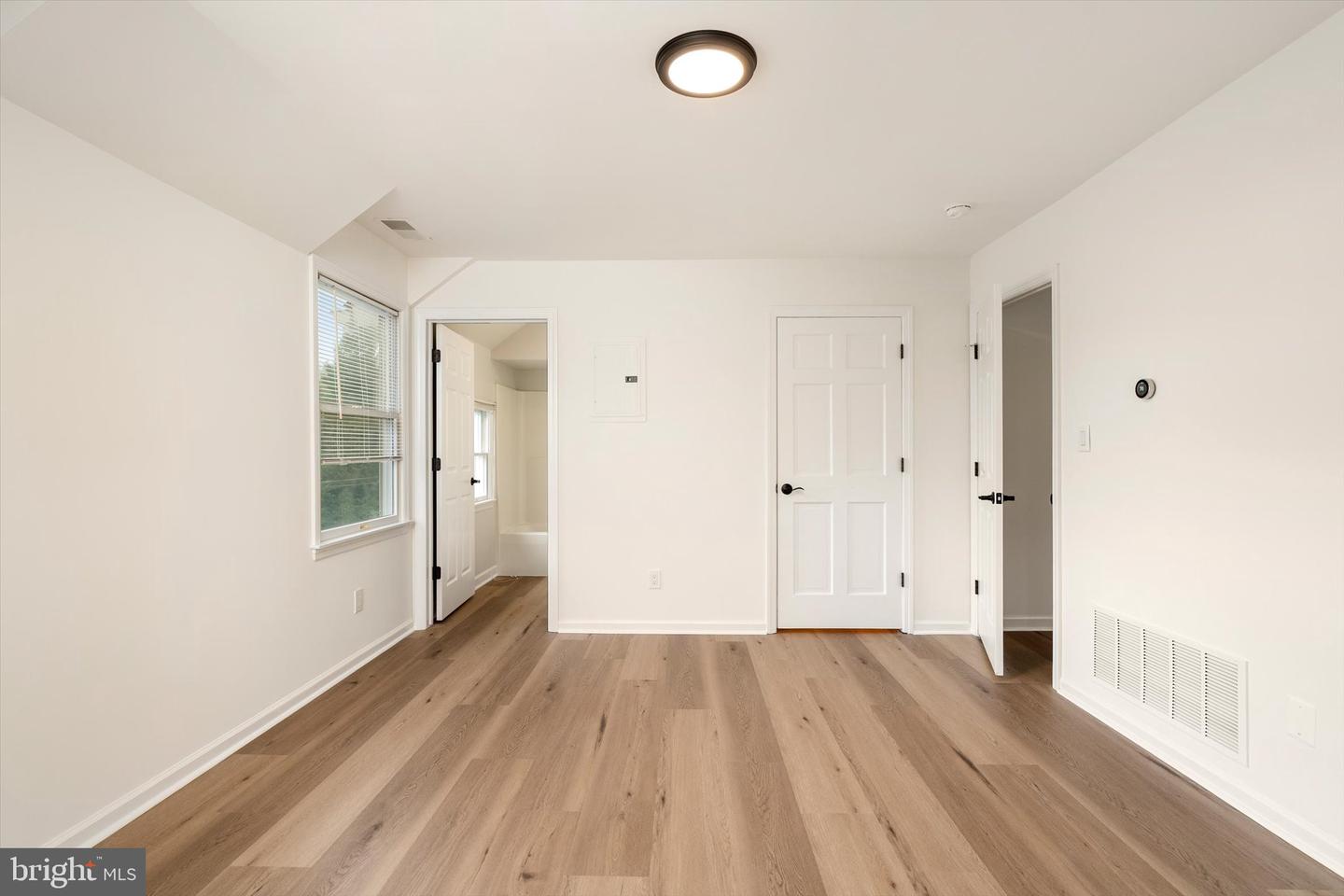 23 Brookside Ave #2 Property Photo 12