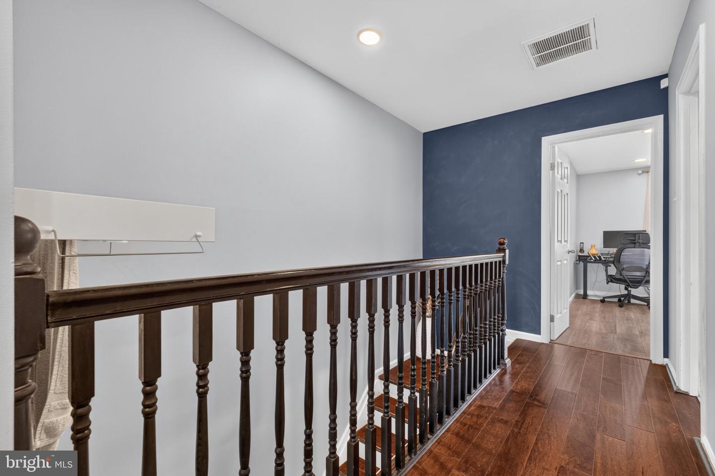 49 Chatham Ct Property Photo 12