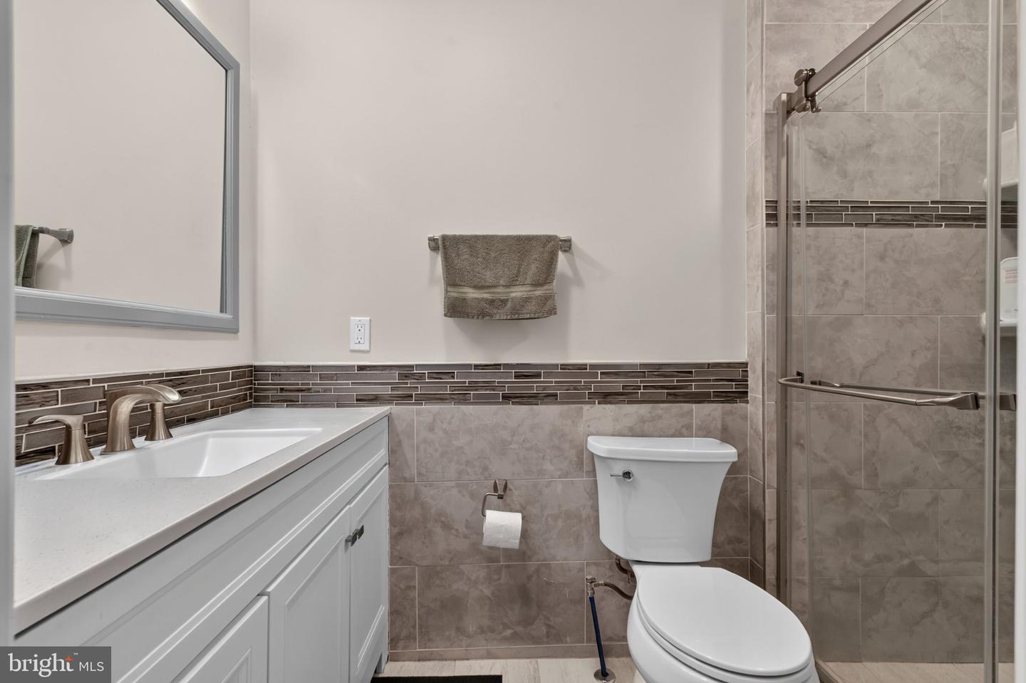 49 Chatham Ct Property Photo 20