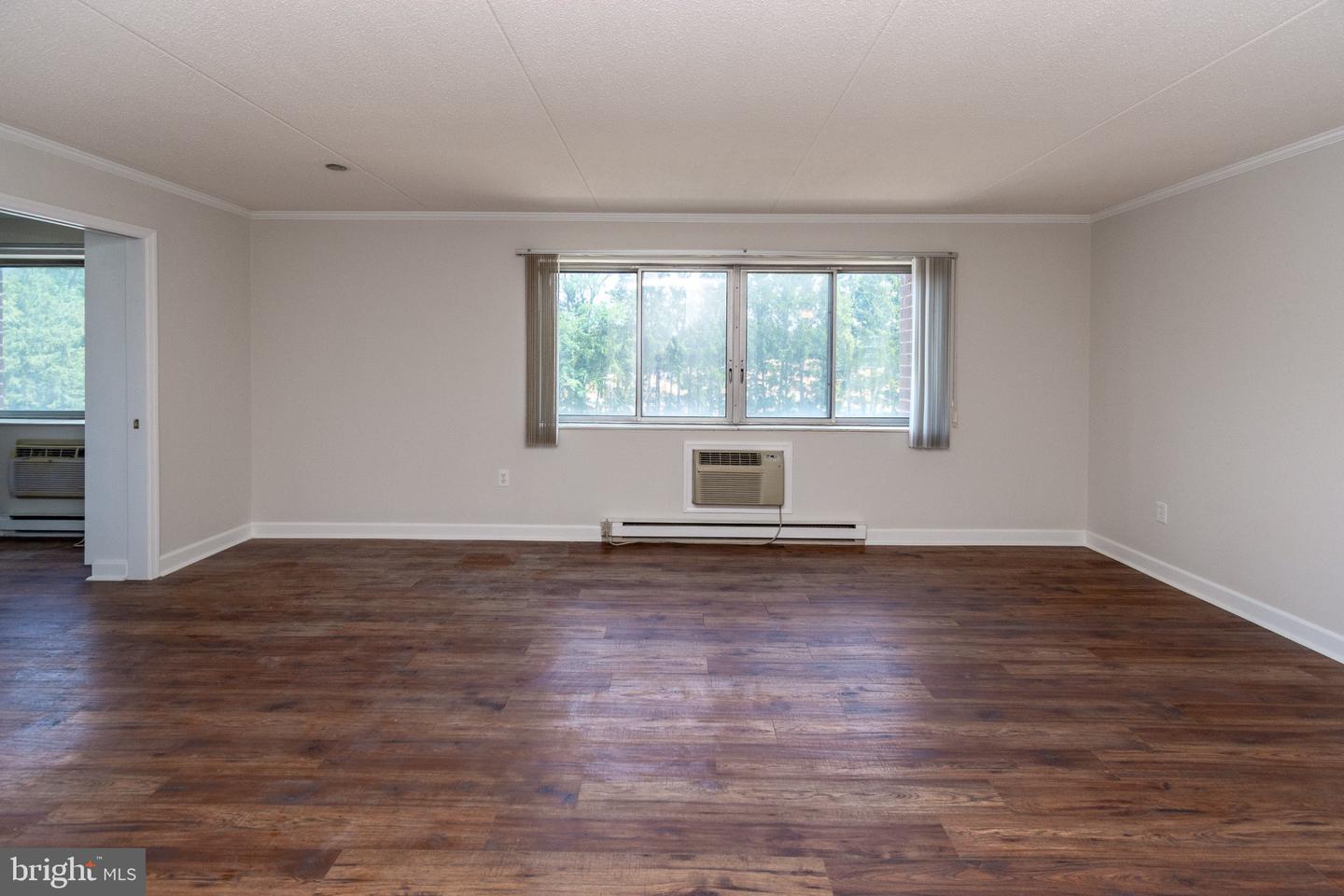 860 Lower Ferry #3 B Property Photo 11