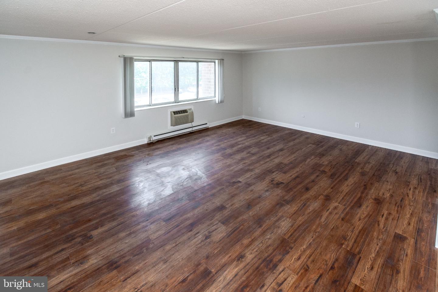 860 Lower Ferry #3 B Property Photo 16