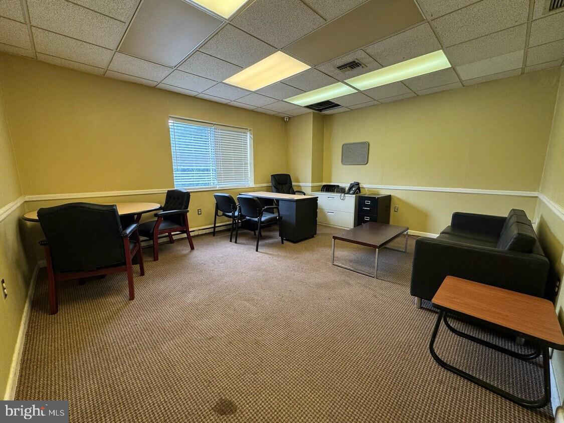 860 Lower Ferry Rd #0-a Property Photo 10