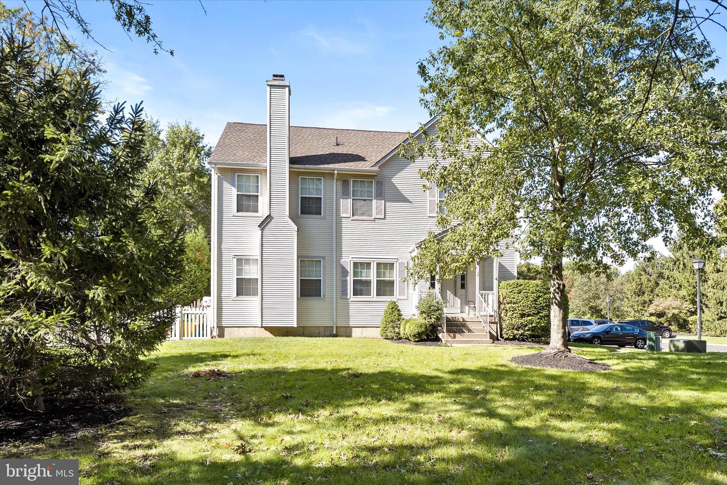 17 Tasley Ct Property Photo 2