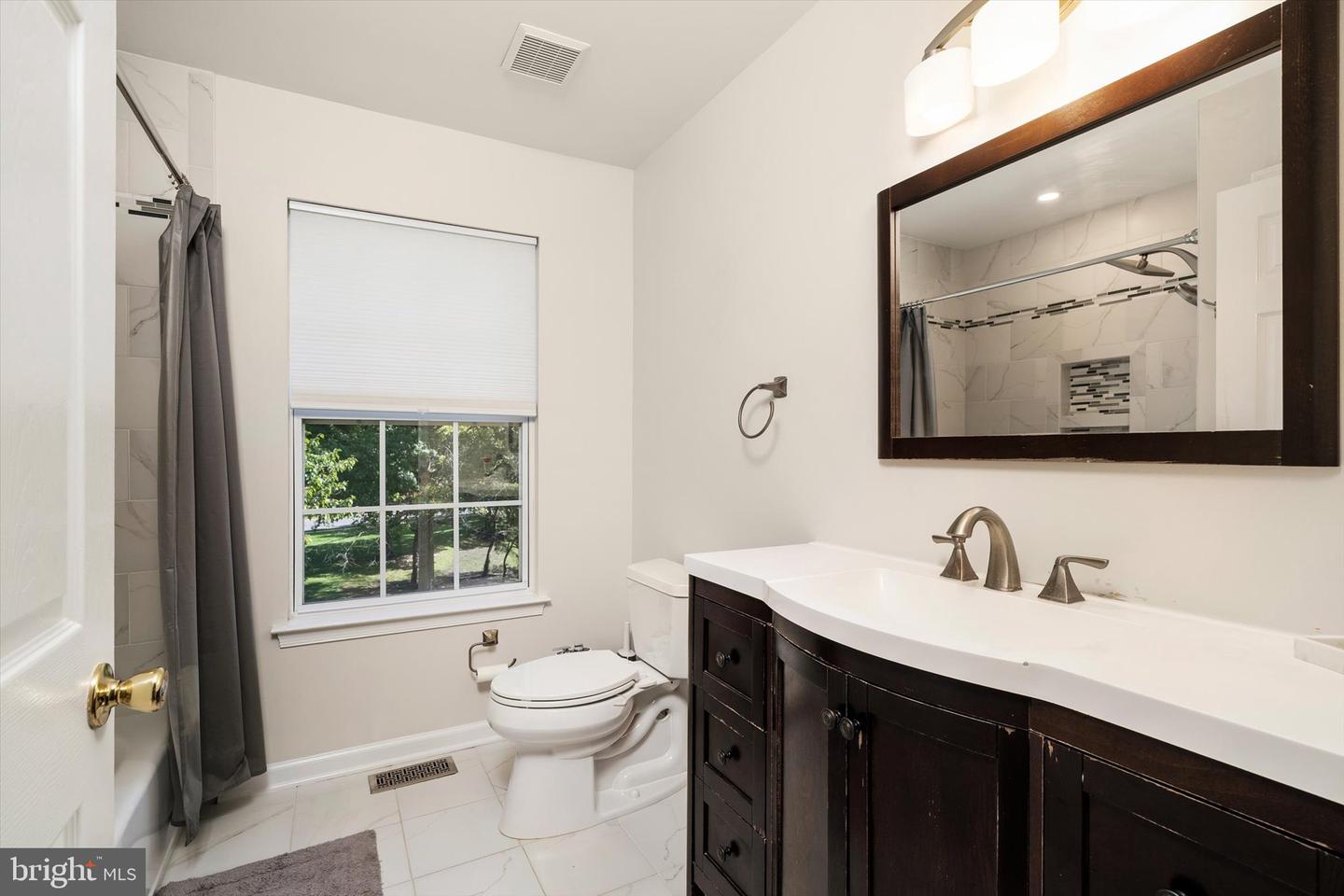 17 Tasley Ct Property Photo 22