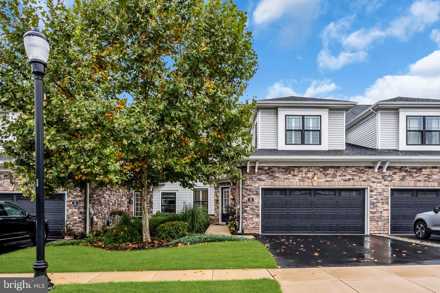 20 Dogleg Ln Property Photo 1