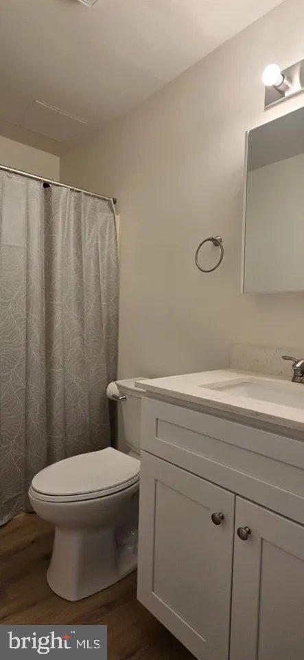 1614 Silver Ct Property Photo 8