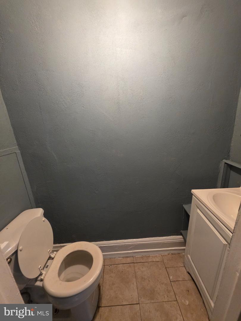 846 Stuyvesant Ave Property Photo 8