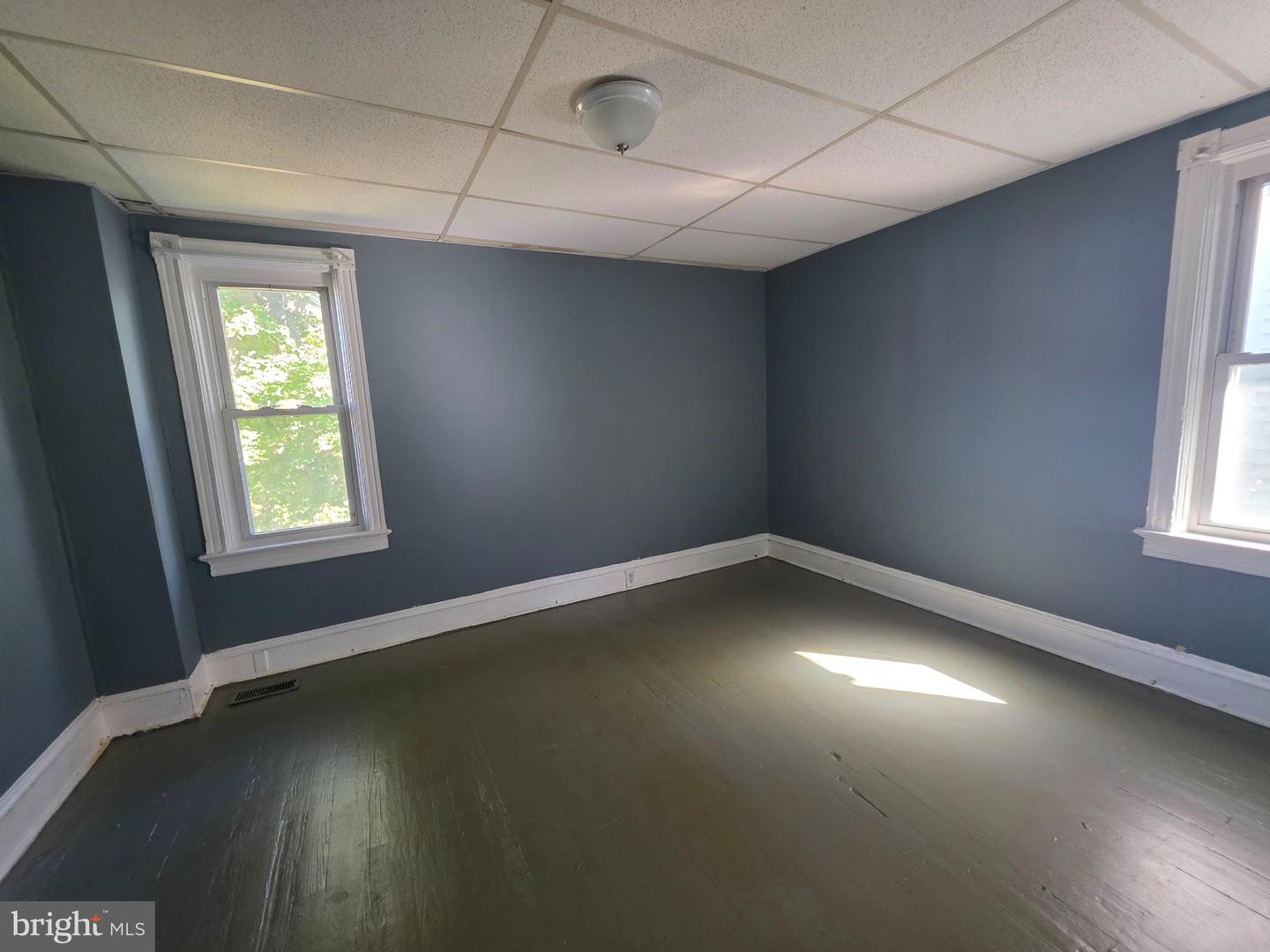 846 Stuyvesant Ave Property Photo 15