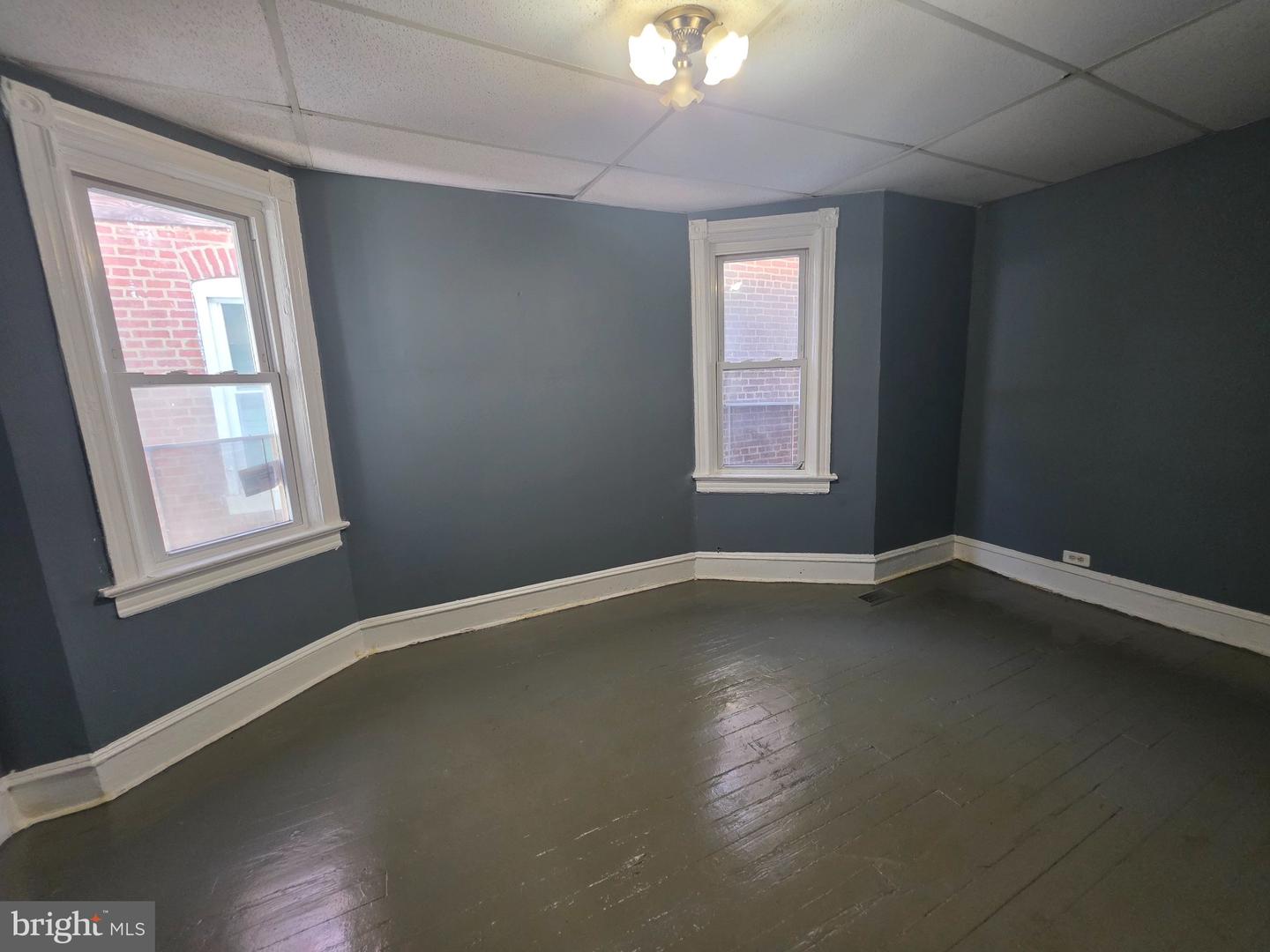 846 Stuyvesant Ave Property Photo 17