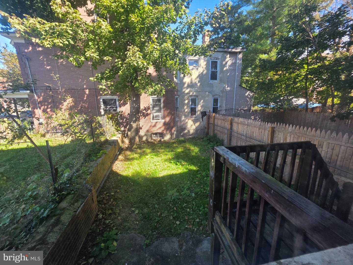 846 Stuyvesant Ave Property Photo 23