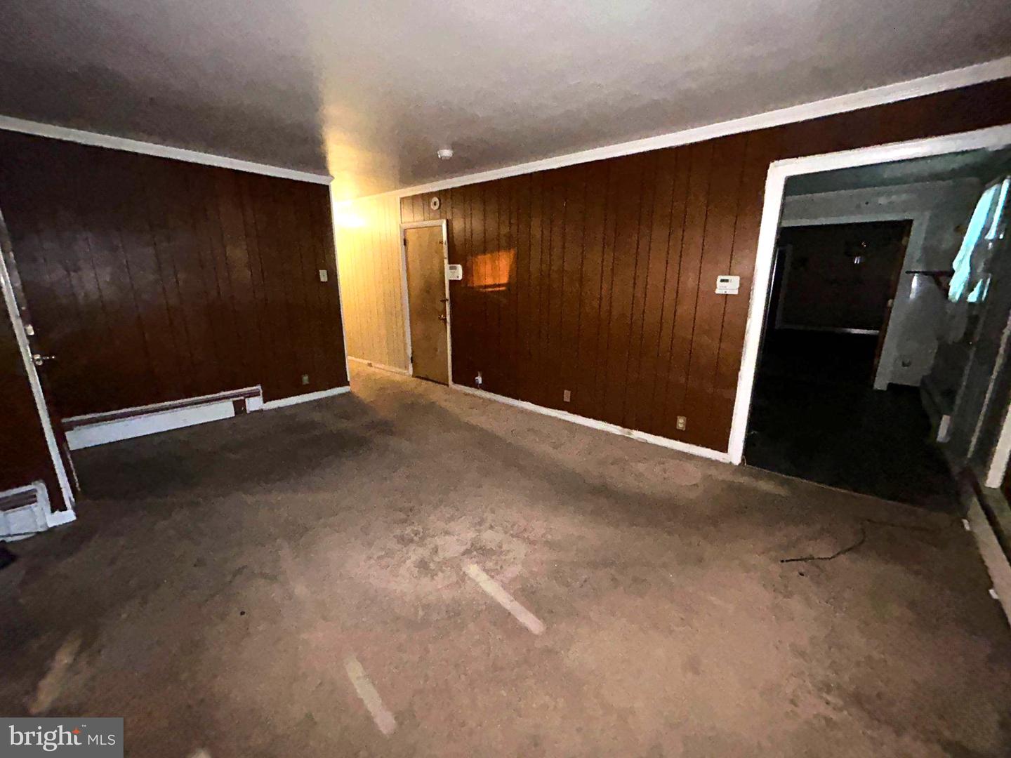 127 Hawthorne Ave Property Photo 2