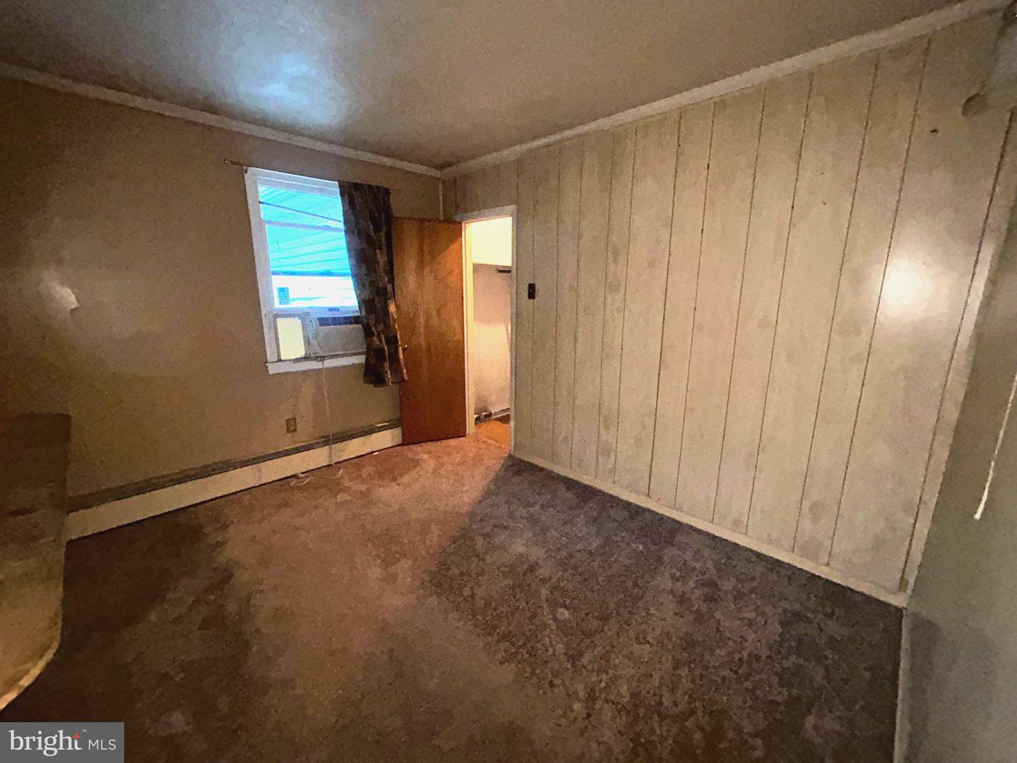 127 Hawthorne Ave Property Photo 6