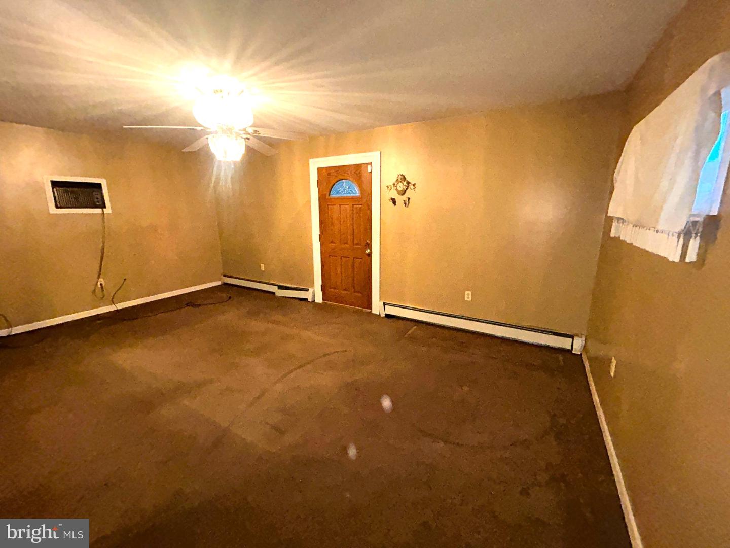 127 Hawthorne Ave Property Photo 10