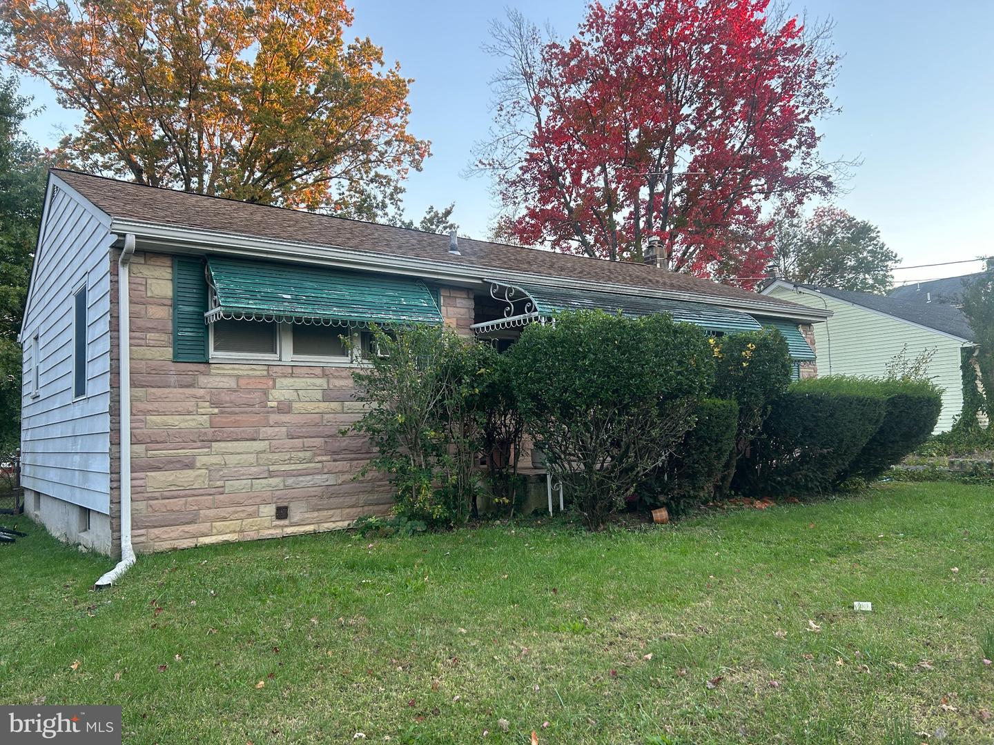 127 Hawthorne Ave Property Photo 17