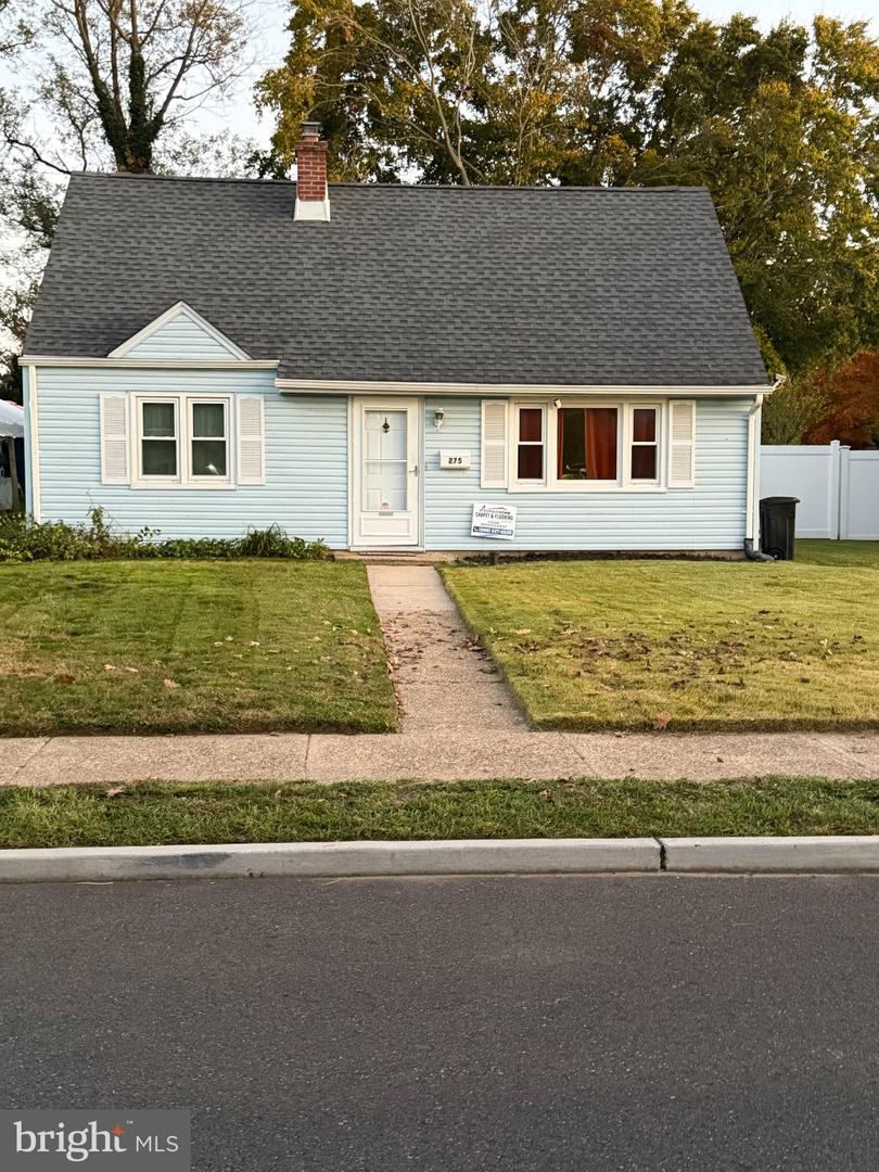 275 EATON AVE Property Photo 1