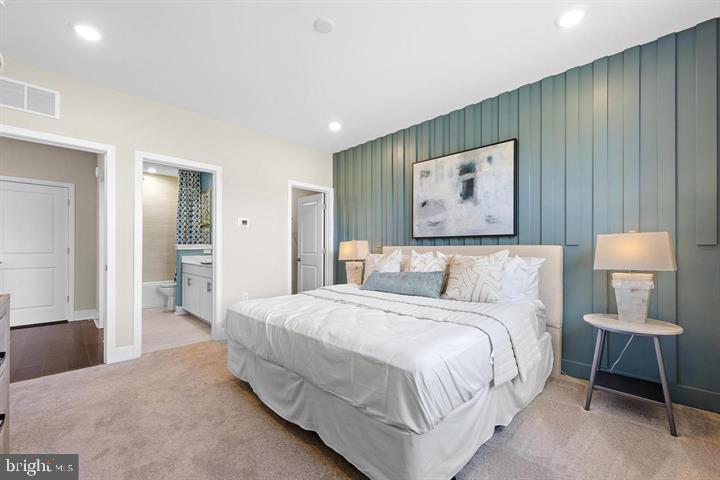 348 Cora Bergen Blvd Property Photo 20
