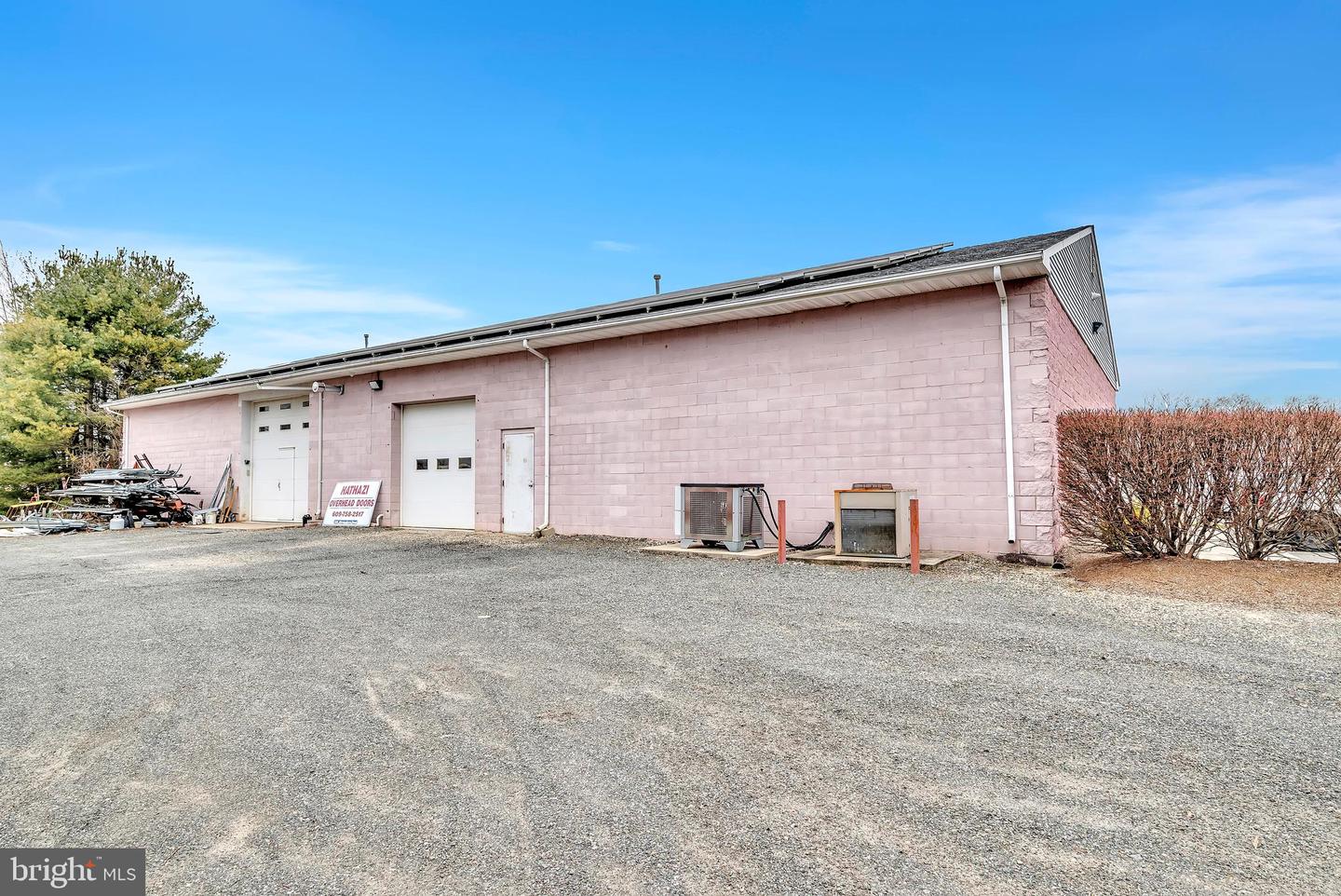18 Hornerstown Rd #b Property Photo 30