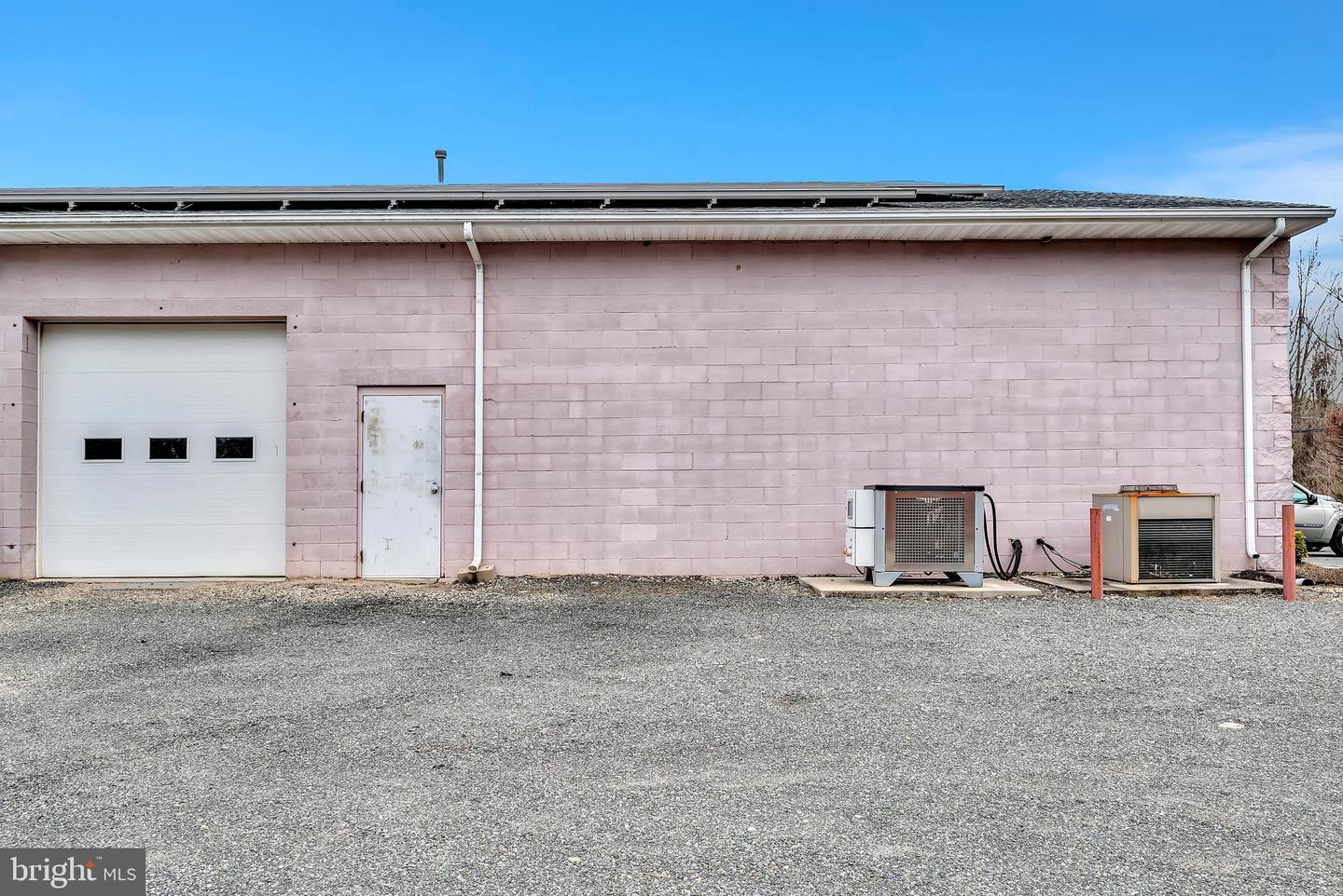 18 Hornerstown Rd #b Property Photo 31