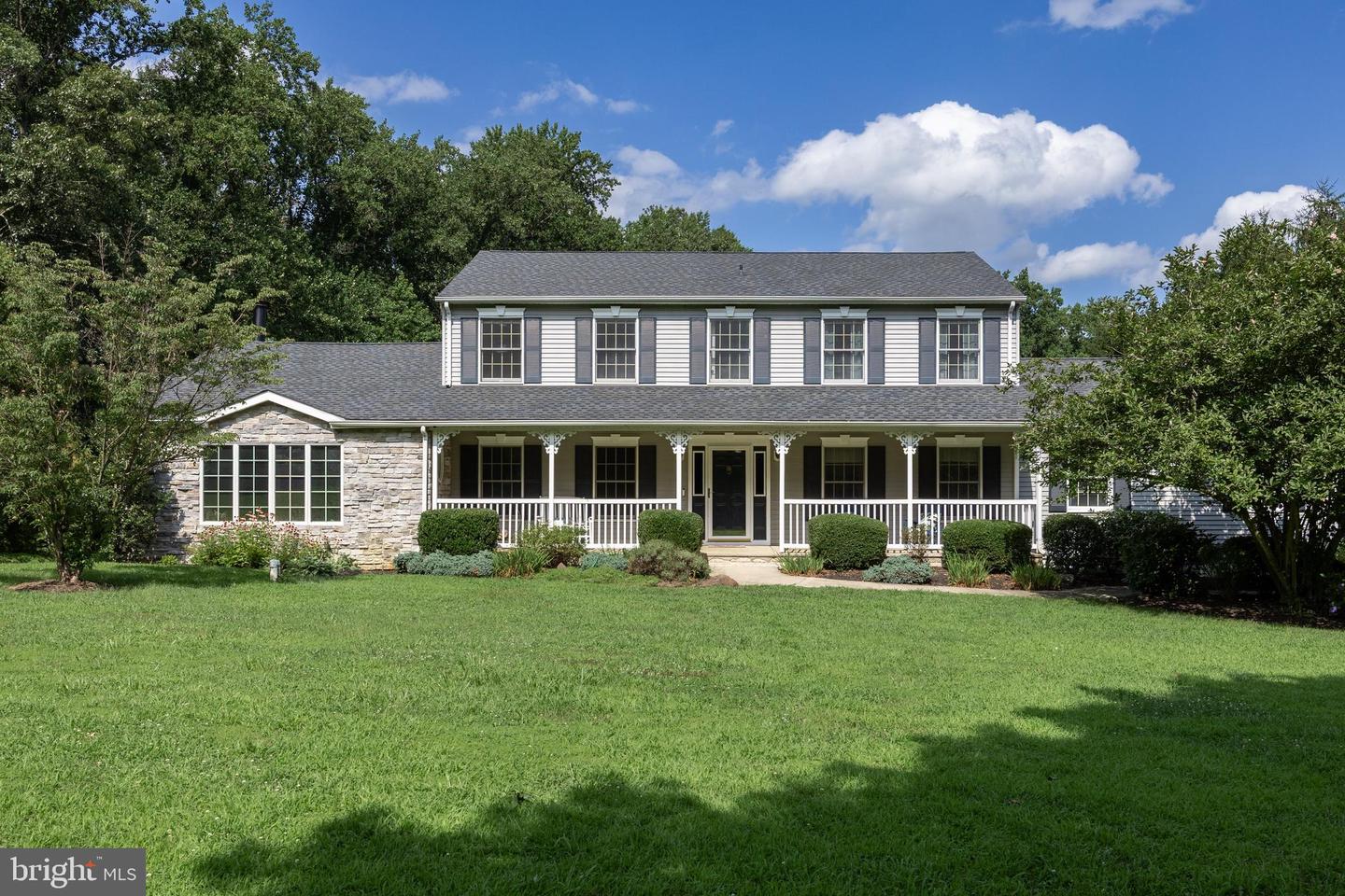 75 Yellow Meetinghouse Rd Property Photo 1