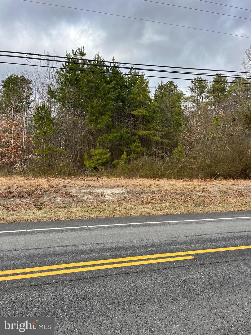 L:24 01 Route 537 Property Photo 4