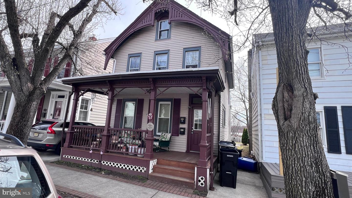 43 S Main Street Property Photo 1